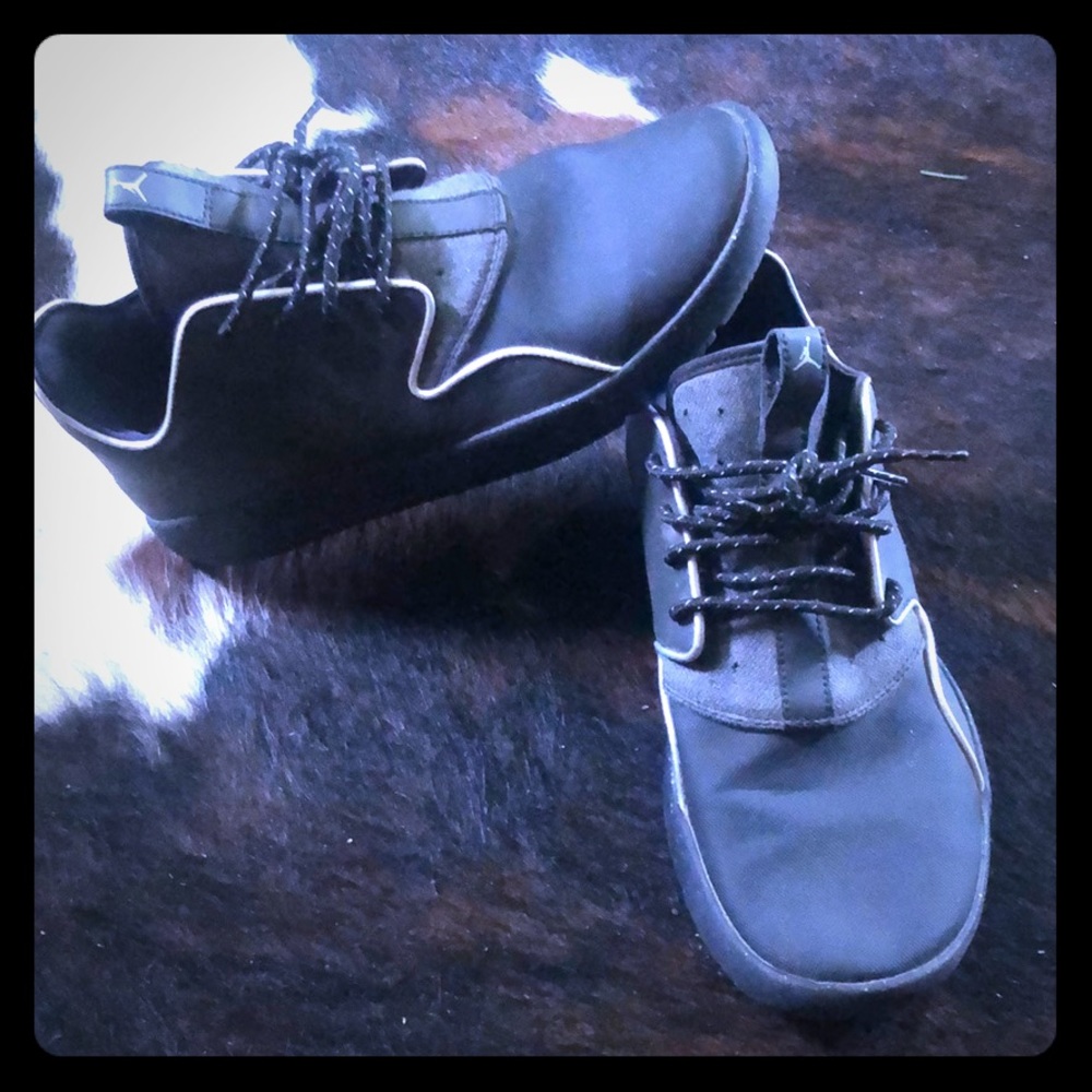 Jordan off court shoes. Eclipse.